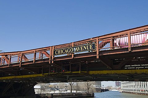 Bridge over the Chicago River, Chicago, Illinois, United States of America, North America