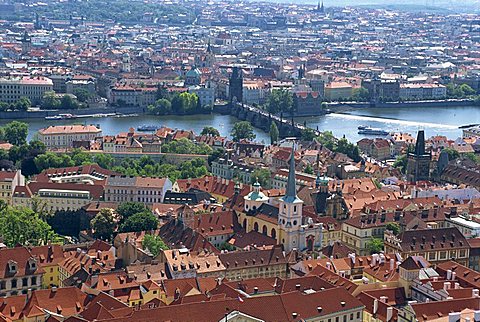 Charles Bridge from the Little Quarter, Prague, Czech Republic, Europe