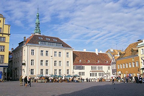 Town Hall Square, Old Tallinn, Tallinn, Estonia, Baltic States, Europe