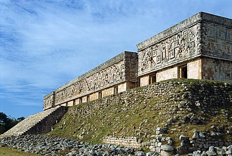 Governors Palace at Mayan site, Uxmal, UNESCO World Heritage Site, Yucatan, Mexico, North America