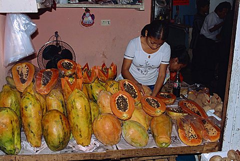 Papaya for sale, market area, Merida, Yucatan, Mexico, North America