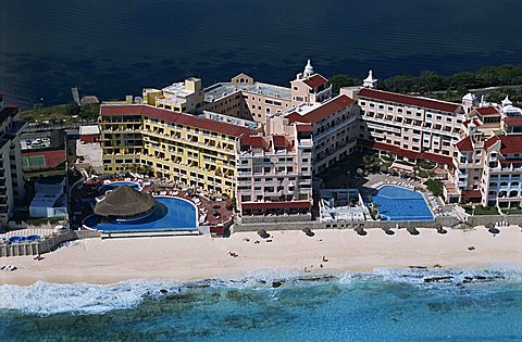 Hotel area of Cancun, Cancun, Yucatan, Mexico, North America