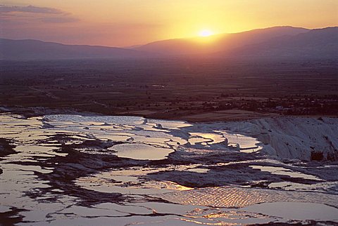 Travertine terraces at sunset, Pamukkale, UNESCO World Heritage Site, Anatolia, Turkey, Asia Minor