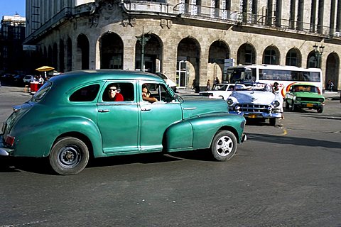 Old American cars, Havana, Cuba, West Indies, Central America