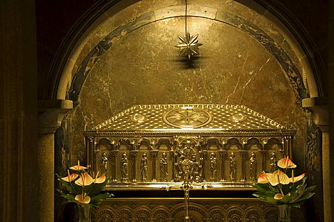 Silver casket containing the relics of the Apostle Saint James, Santiago Cathedral, Santiago de Compostela, Galicia, Spain, Europe