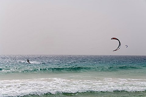 Kite surfing at Santa Maria on the island of Sal (Salt), Cape Verde Islands, Africa