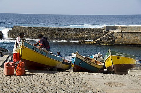 Fishing boats at the port of Ponto do Sol, Ribiera Grande, Santo Antao, Cape Verde Islands, Atlantic, Africa