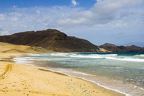 Praia Salamansa, Sao Vicente, Cape Verde Islands, Atlantic Ocean, Africa