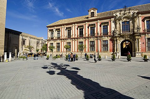 The Archbishops palace, Plaza Virgen de los Reyes, Santa Cruz district, Seville, Andalusia, Spain, Europe