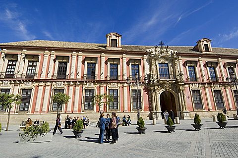 The Archbishops palace, Plaza Virgen de los Reyes, Santa Cruz district, Seville, Andalusia, Spain, Europe