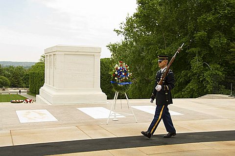 Guard at the Tomb of the Unknown Soldier, Arlington National Cemetery, Arlington, Virginia, United States of America, North America