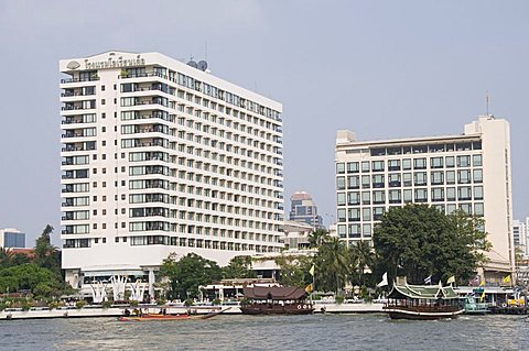 Oriental Hotel on the Chao Phraya River, Bangkok, Thailand, Southeast Asia, Asia