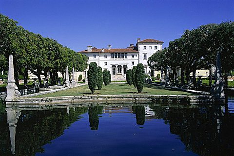 Villa Vizcaya, an Italianate mansion, Miami, Florida, United States of America (U.S.A.), North America