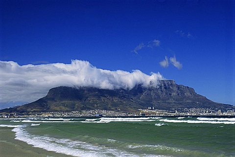 Table Mountain viewed from Bloubergstrand, Cape Town, South Africa