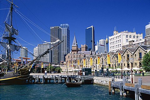 Waterfront of the historical district of The Rocks, Sydney, New South Wales (N.S.W.), Australia, Pacific