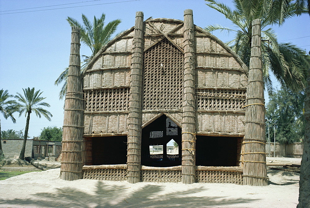 Mudhif' meeting house, Chobaish Marshes, Iraq, Middle East