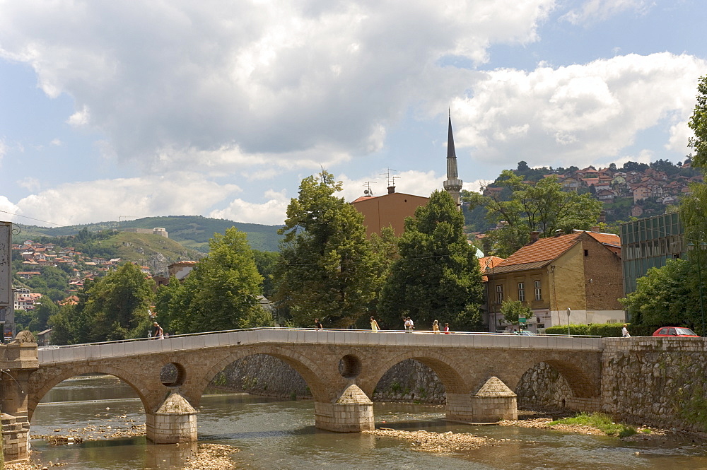 The Latin Bridge (Latinska cuprija), across the River Miljacka, Sarajevo, Bosnia, Bosnia-Herzegovina, Europe