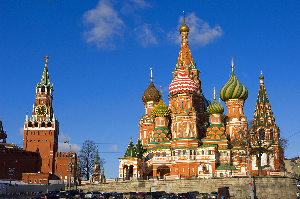 St. Basils Cathedral, Red Square, UNESCO World Heritage Site, Moscow, Russia, Europe