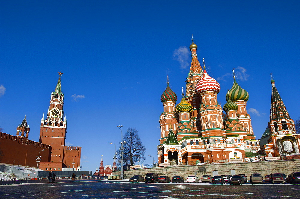 St. Basils Cathedral, Red Square, UNESCO World Heritage Site, Moscow, Russia, Europe