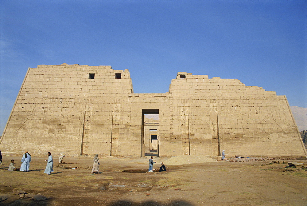 First pylon of the temple of Ramses III, Medinet Habu, Thebes, UNESCO World Heritage Site, Egypt, North Africa, Africa