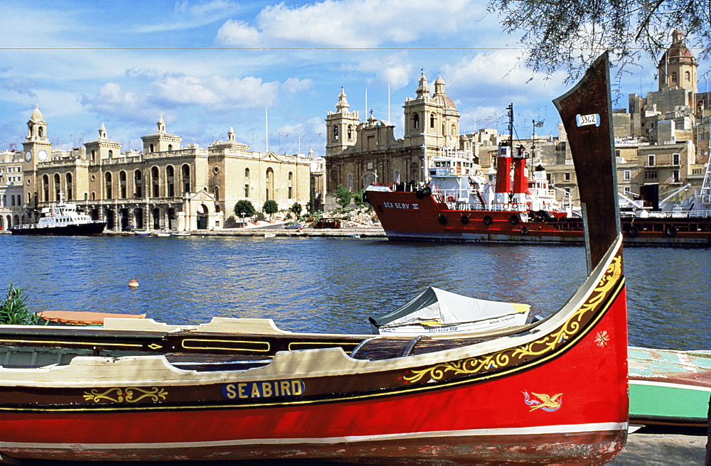 Fishing boat, La Vittoriosa, Malta, Mediterranean, Europe