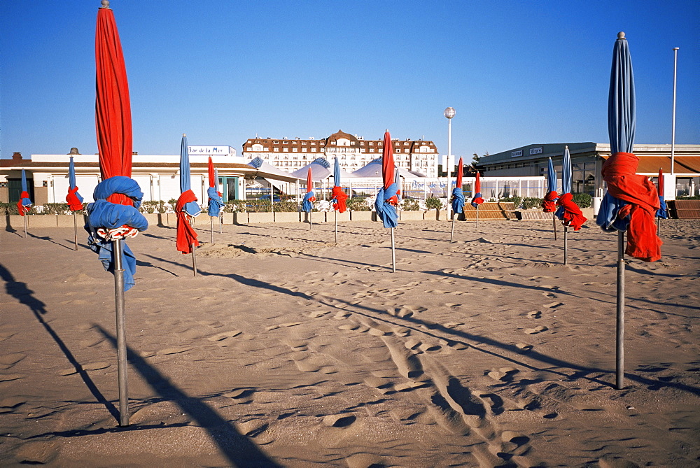 Beach and Hotel Royal in distance, Deauville, Basse Normandie (Normandy), France, Europe