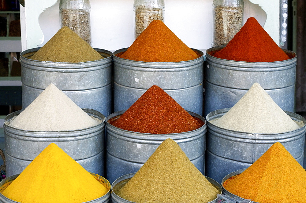 Spices for sale, Marrakesh, Morocco, North Africa, Africa