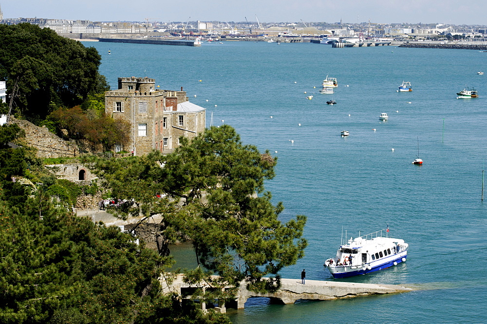 Moulinet Point (Pointe du Moulinet), Dinard, Brittany, France, Europe