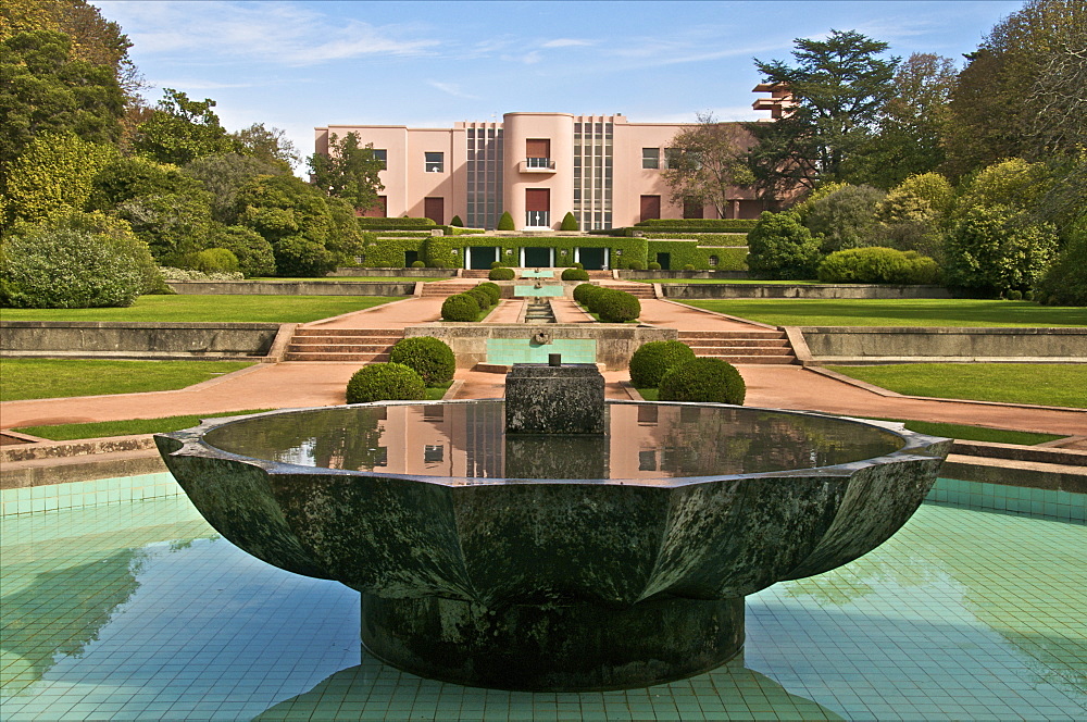 Fountains and basins in the gardens of Serralves Foundation Museum of Modern Art, Porto, Portugal, Europe