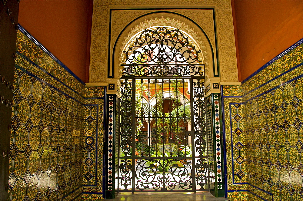 Beautiful Sevillan patio, Triana district, Sevilla, Andalusia, Spain, Europe