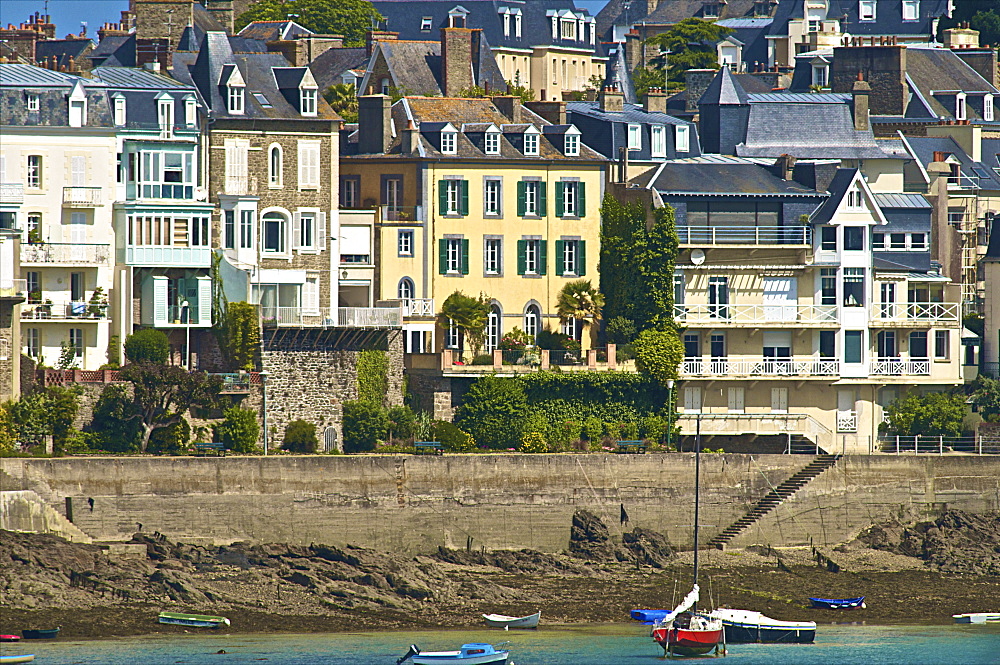 Promenade du Clair de Lune, Dinard, Ille et Villaine, Brittany, France, Europe