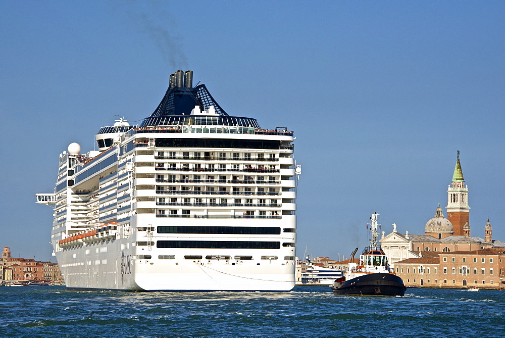 Tourist cruise liner and vaporetto sailing on Bacino di San Marco, Venice, UNESCO World Heritage Site, Veneto, Italy, Europe