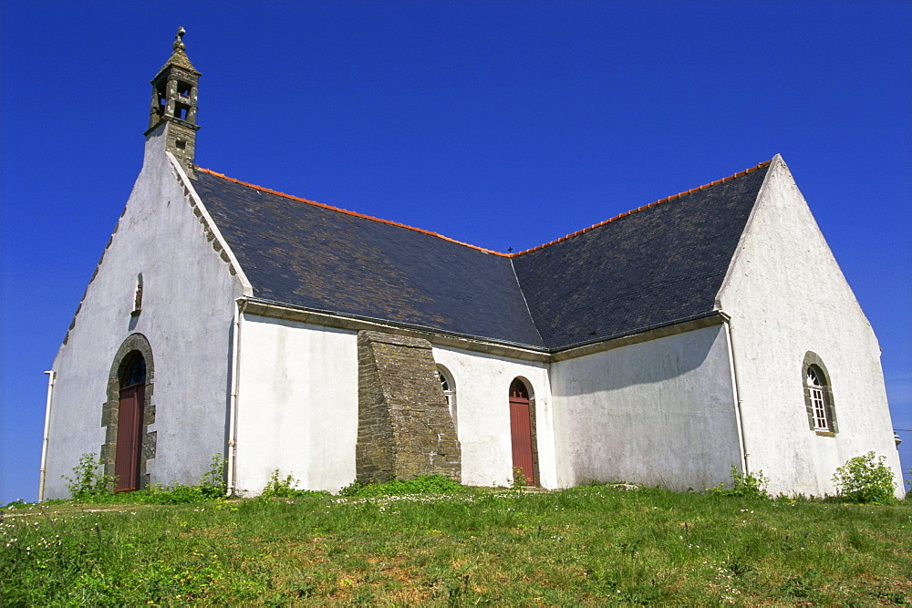 St. Leonard chapel dating from 1840, Quelhuit Village, Ile de Groix, Brittany, France, Europe