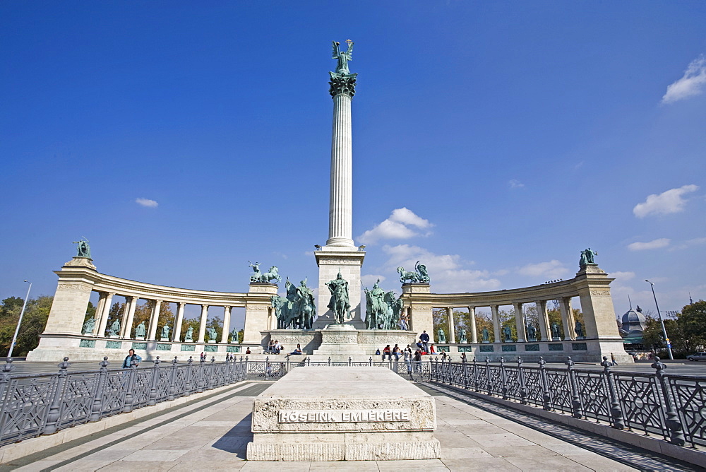 Column and Millennium Monument, Heroes' Square, Budapest, Hungary, Europe