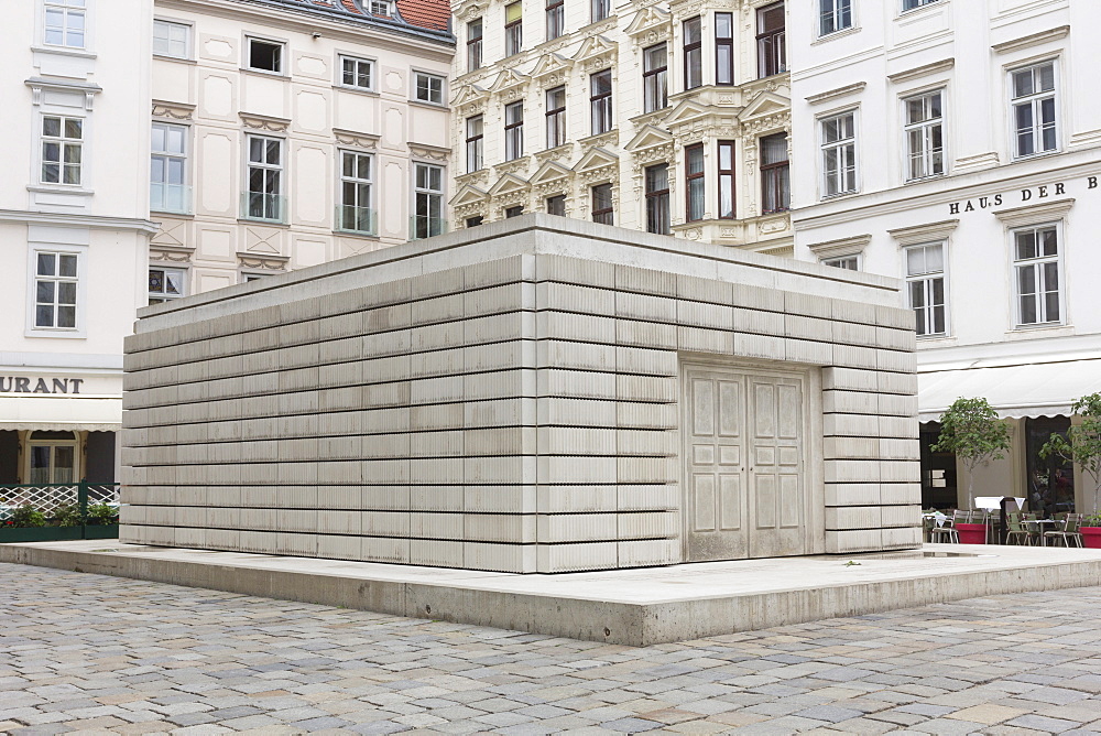 Sculpture by Rachel Whiteread, Jewish Holocaust Memorial, Judenplatz, Vienna, Austria, Europe