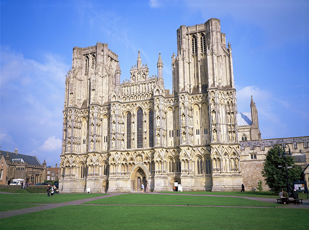 West front, Wells Cathedral, Wells, Somerset, England, United Kingdom, Europe