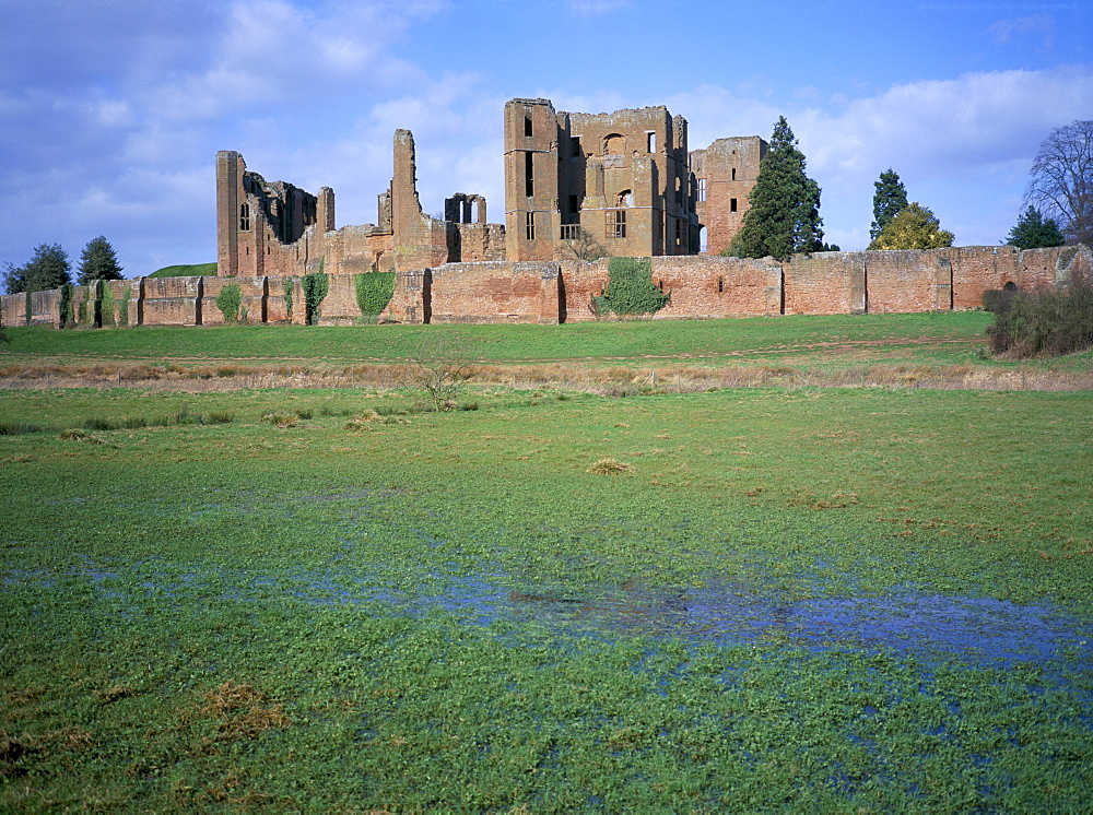 Castle exterior from the water meadow, Kenilworth Castle, managed by English Heritage, Warwickshire, England, United Kingdom, Europe