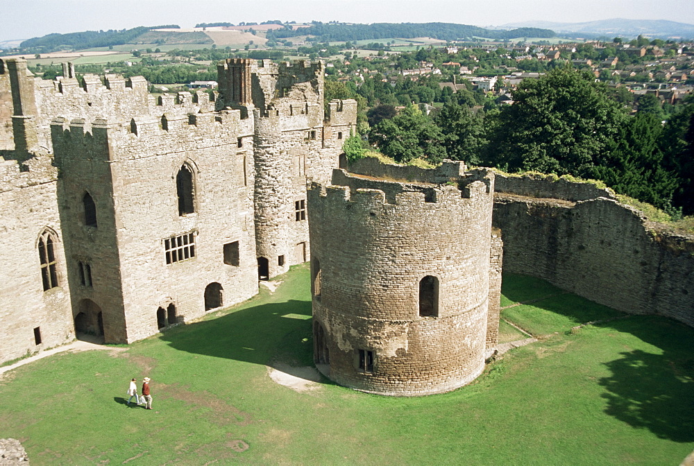 Round church and Great Hall, Ludlow Castle, Shropshire, England, United Kingdom, Europe