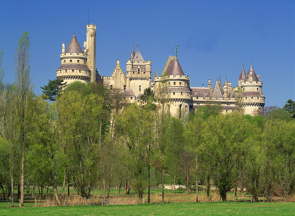 Exterior of the Chateau of Pierrefonds in Aisne, Picardie (Picardy), France, Europe