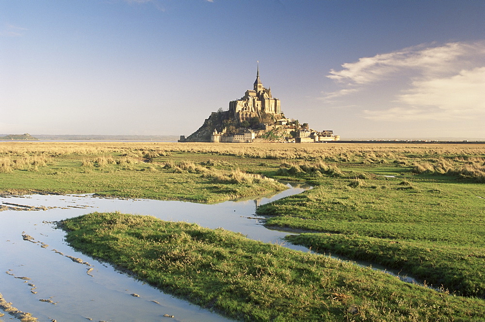 Mont St. Michel, UNESCO World Heritage Site, Basse Normandie, France, Europe