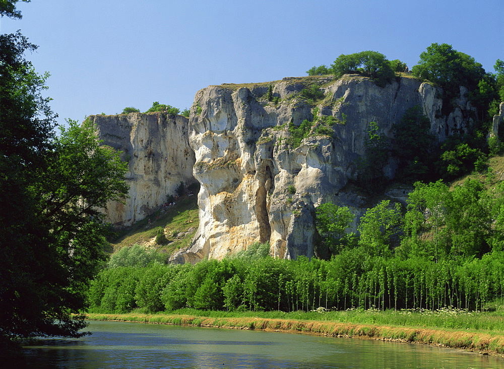 Landscape of cliffs above the River Yonne near Mery-sur-Yonne, in Burgundy, France, Europe