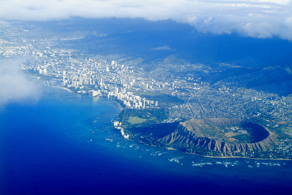 Aerial view of Honolulu, Waikiki and Diamond Head, Oahu, Hawaii, United States of America, Pacific, North America