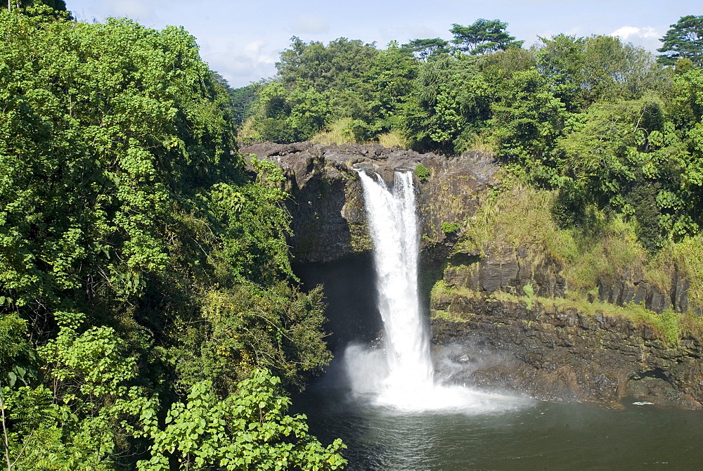 Rainbow Falls near Hilo, Island of Hawaii (Big Island), Hawaii, United States of America, North America