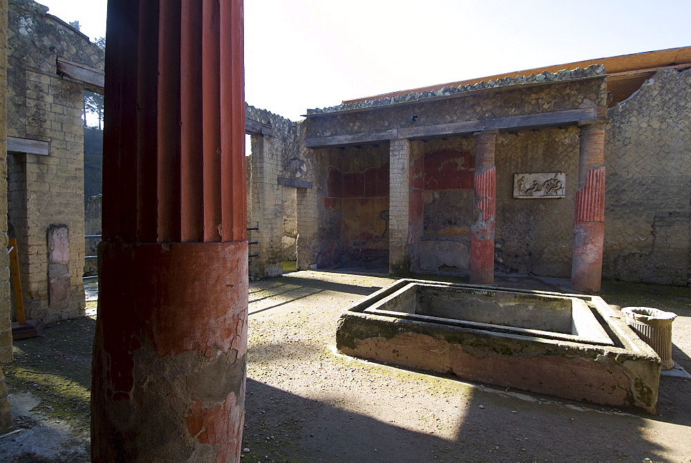 The ruins of Herculaneum, a large Roman town destroyed in 79AD by a volcanic eruption from Mount Vesuvius, UNESCO World Heritage Site, near Naples, Campania, Italy, Europe