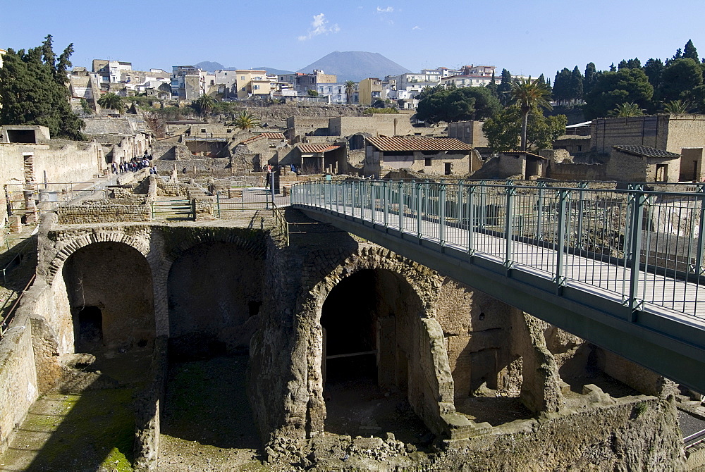 The ruins of Herculaneum, a large Roman town destroyed in 79AD by a volcanic eruption from Mount Vesuvius, UNESCO World Heritage Site, near Naples, Campania, Italy, Europe