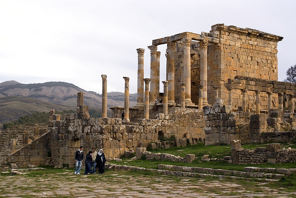 The Temple of Septimius Severus, Roman site of Djemila, UNESCO World Heritage Site, Algeria, North Africa, Africa