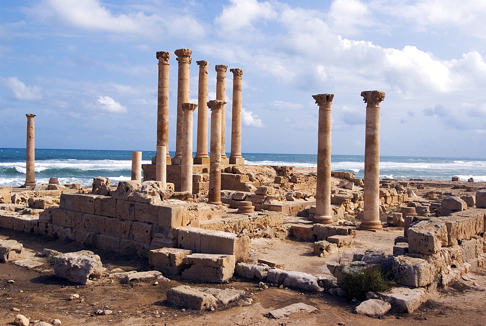 Temple of Isis, Roman site of Sabratha, UNESCO World Heritage Site, Libya, North Africa, Africa