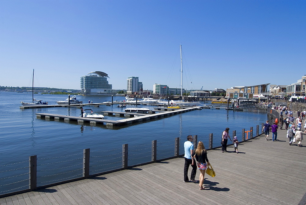 Promenade along Mermaid Quay, Cardiff Bay, Cardiff, Wales, United Kingdom, Europe