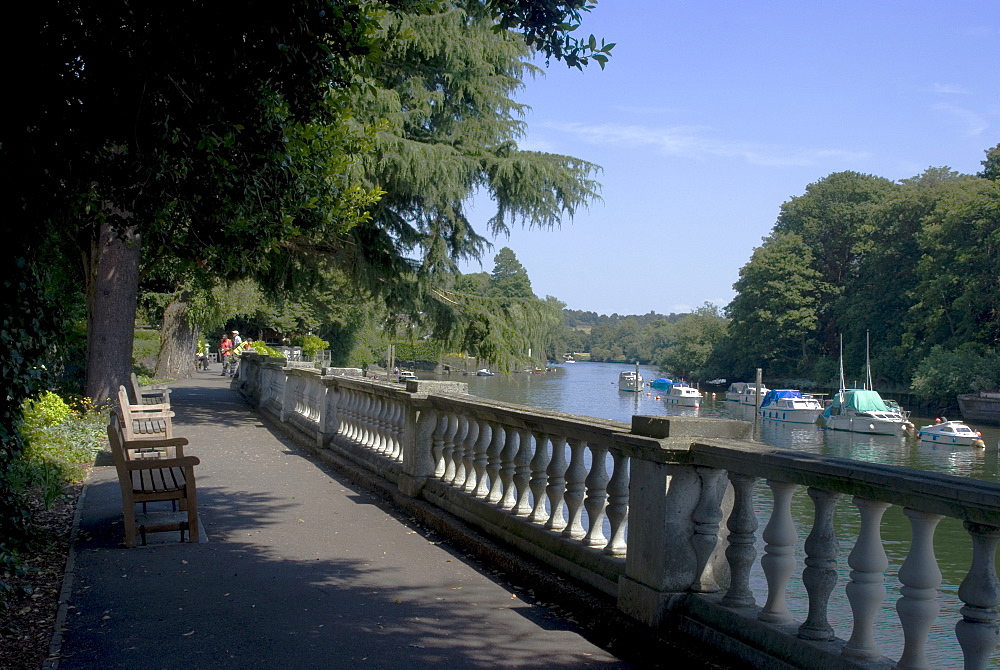 View of the Thames from embankment near York House, Richmond, Surrey, England, United Kingdom, Europe