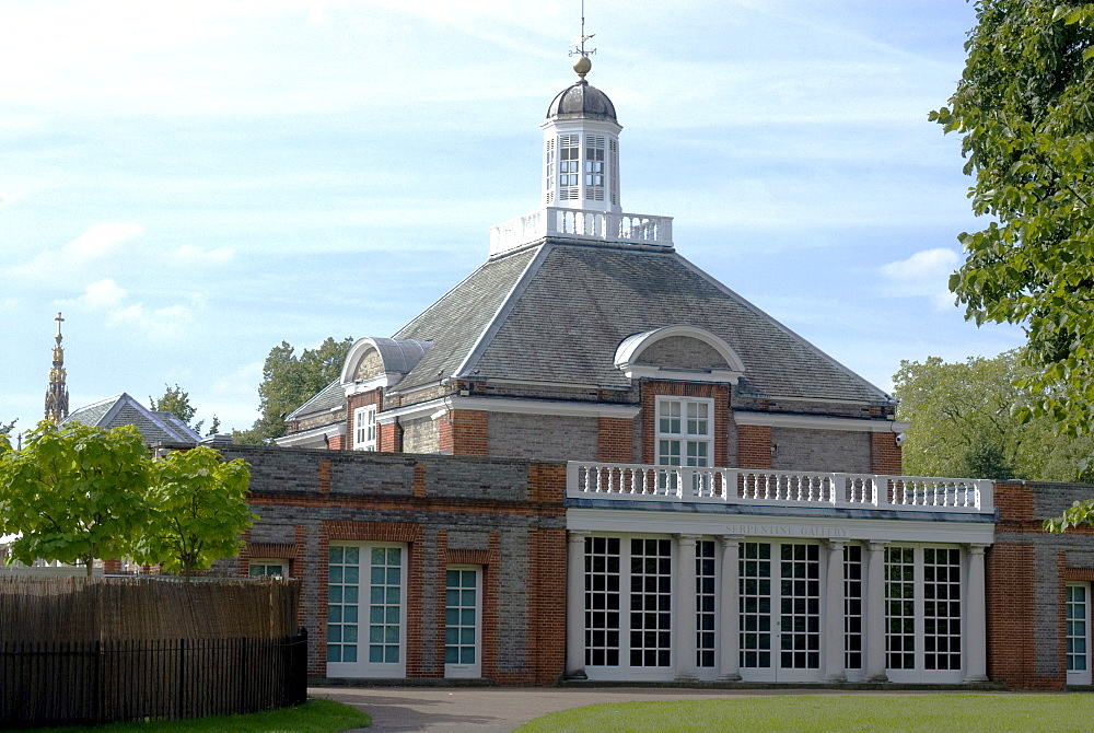 The Serpentine Gallery, Kensington Gardens, London W2, England, United Kingdom, Europe